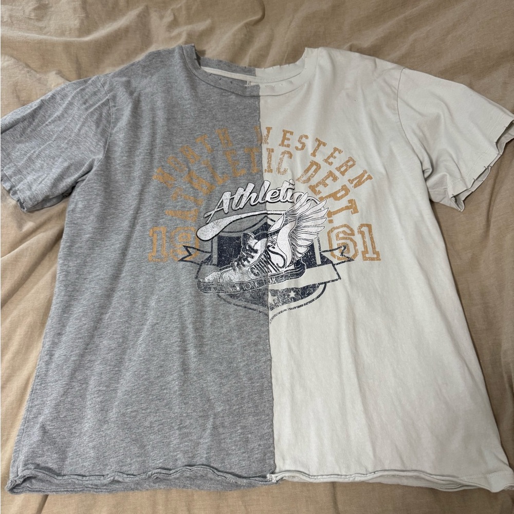 Buckle Women’s Split Color Graphic Tee